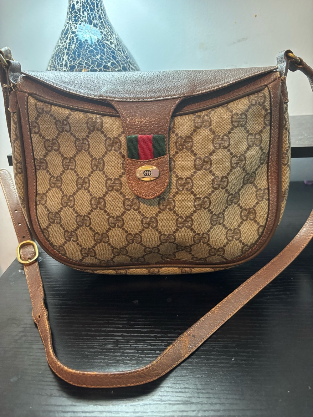 Authentic Vintage Gucci GG Supreme Web Sherry Line Crossbody Bag